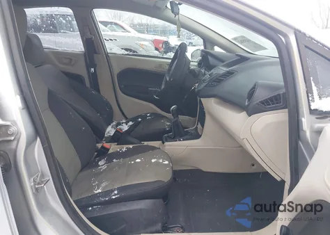 2012 Ford Fiesta S z USA, uszkodzony, nr VIN 3FADP4AJ6CM103037